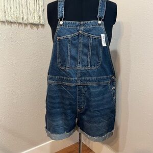 Old Navy short overalls